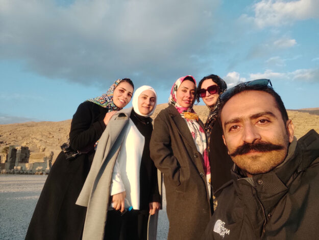 Kuwaiti Ladies Tourists in Iran with Alireza Damadzadeh the certified tourguide