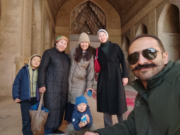 Kazakhstani Family Tourists in Isfahan-Iran with Alireza Damadzadeh the certified tourguide
