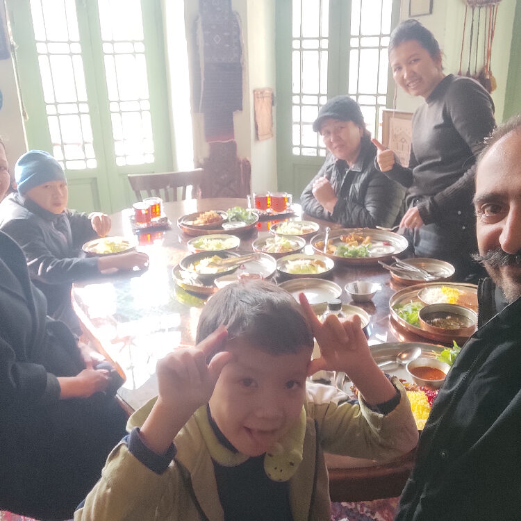 Kazakhstani Family Tourists in Isfahan-Iran with Alireza Damadzadeh the certified tourguide