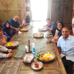 اصفهانگردی با علیرضا دامادزاده راهنمای رسمی گردشگری | Isfahan City tour with Alireza Damadzadeh the Certified tourguide